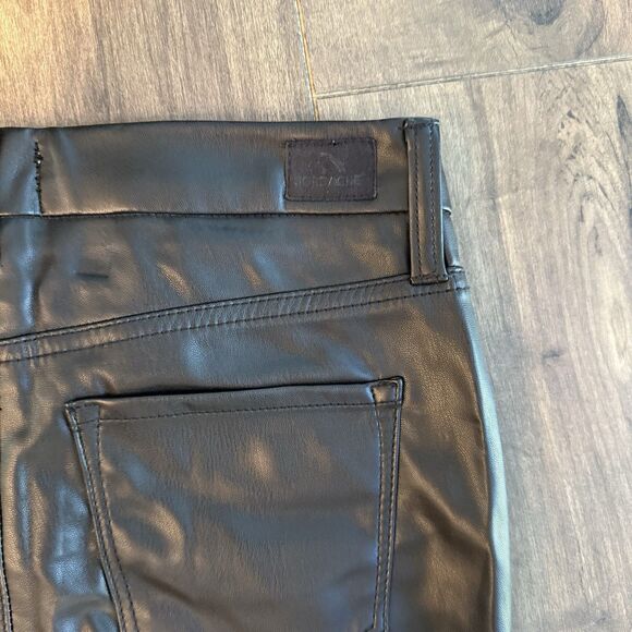Jordache Sleek Black Flare Pants - Picture 7 of 9